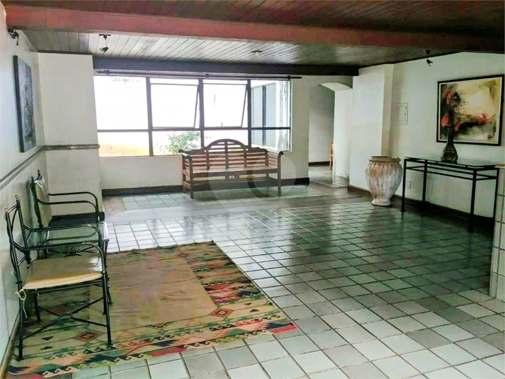 Foto REO1136931