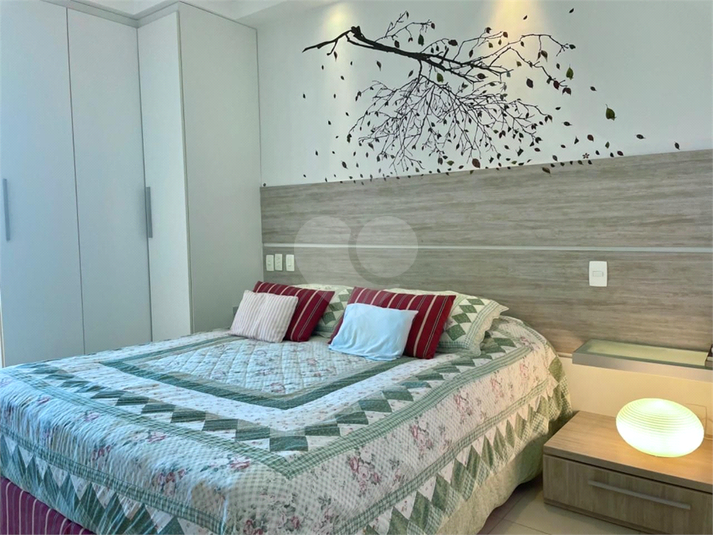 Foto REO1136940