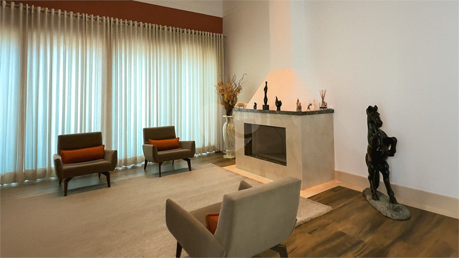 Foto REO1136945