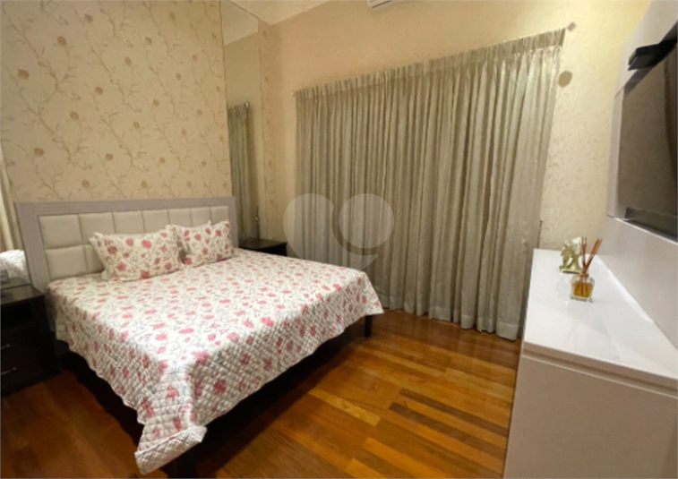Foto REO1136945