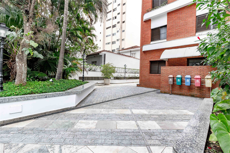 Foto REO113705