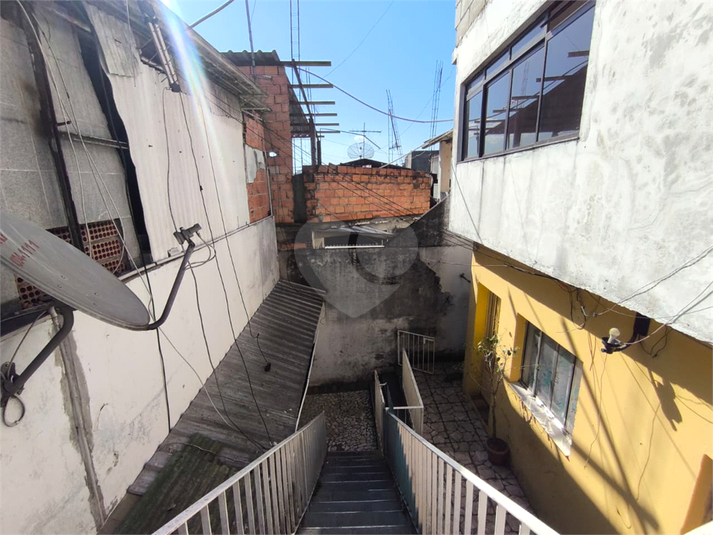 Foto REO1137052