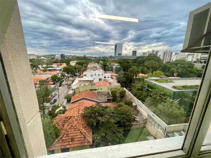 Foto REO1137065