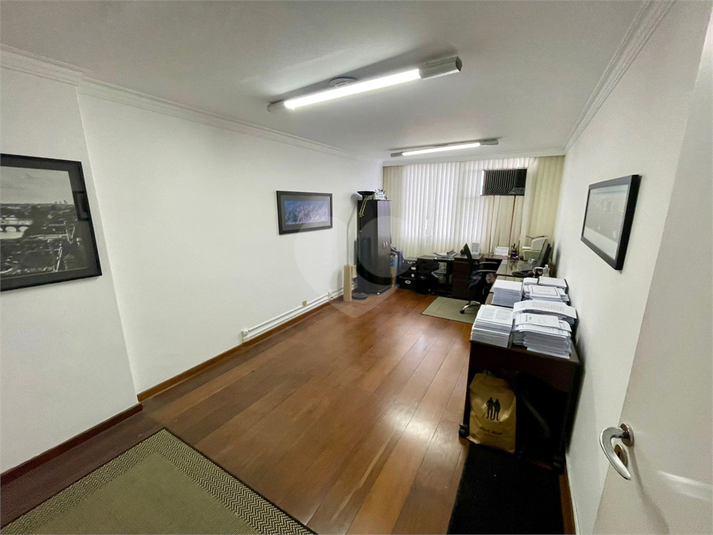 Foto REO1137065