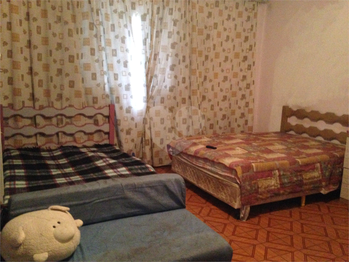 Foto REO1137069