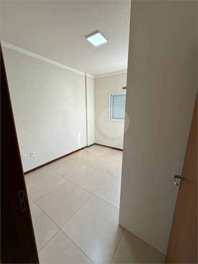 Foto REO1137072