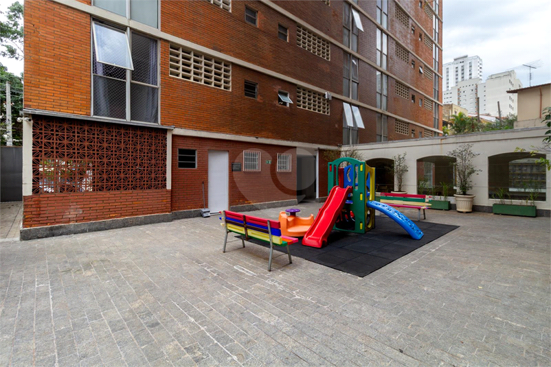 Foto REO1137087
