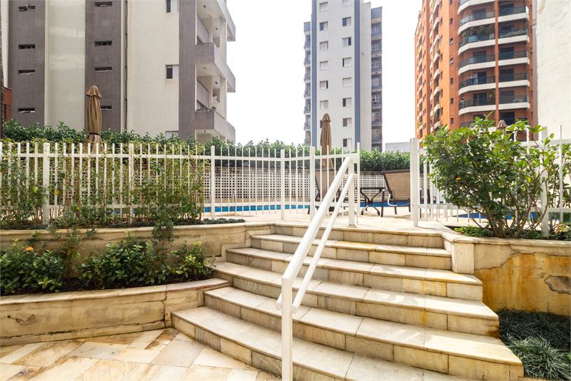 Foto REO1137096