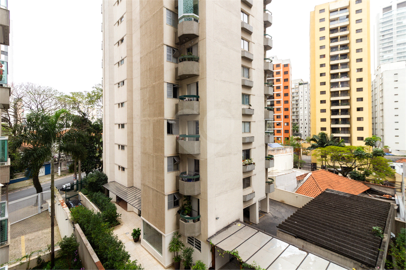 Foto REO1137096