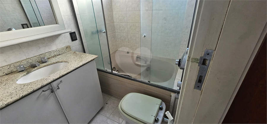 Foto REO1137102