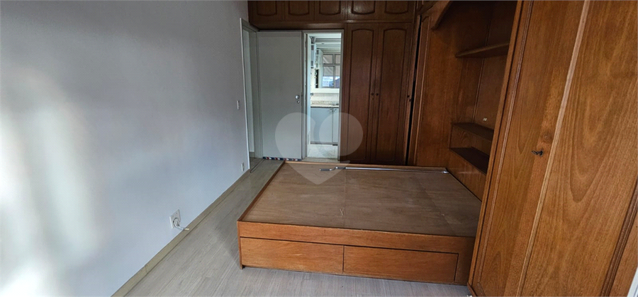 Foto REO1137102