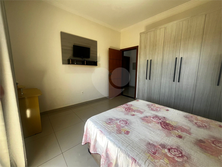 Foto REO1137107