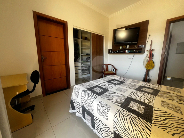 Foto REO1137107