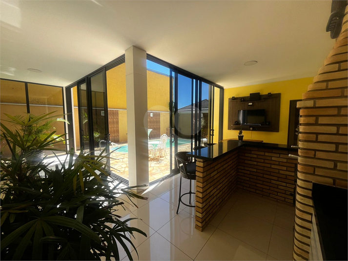 Foto REO1137107