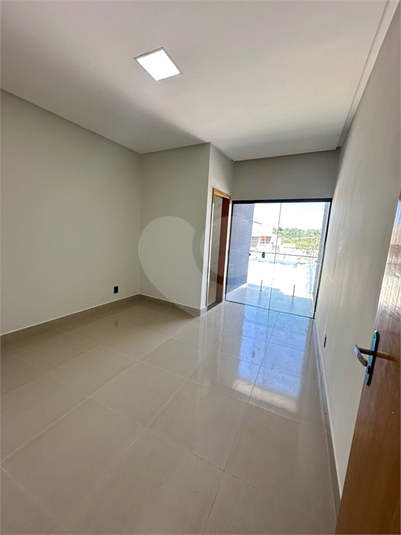 Foto REO1137117