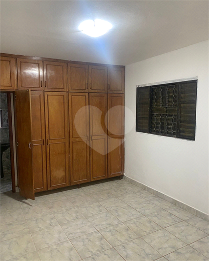 Foto REO1137142