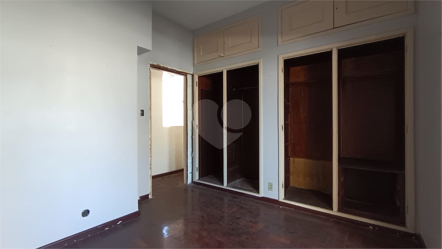 Foto REO1137174