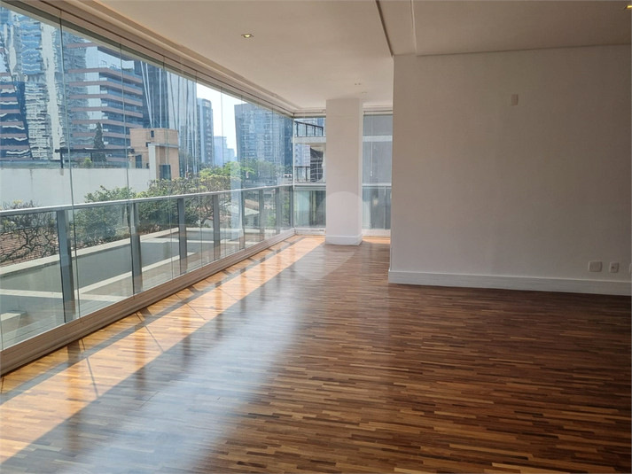 Aluguel Apartamento São Paulo Vila Nova Conceição REO113719 4