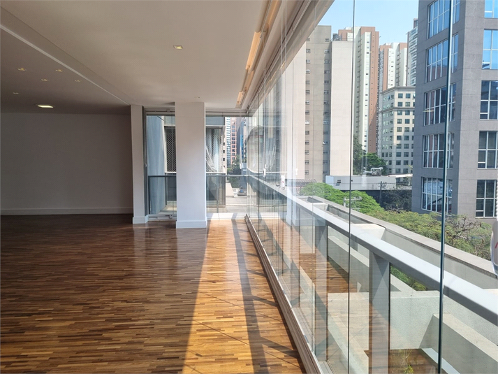 Aluguel Apartamento São Paulo Vila Nova Conceição REO113719 2