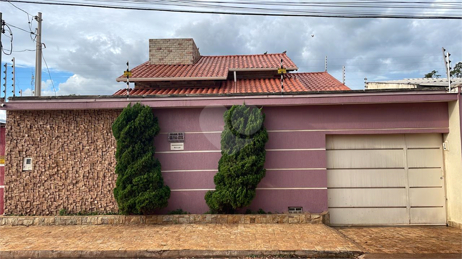 Foto REO1137219