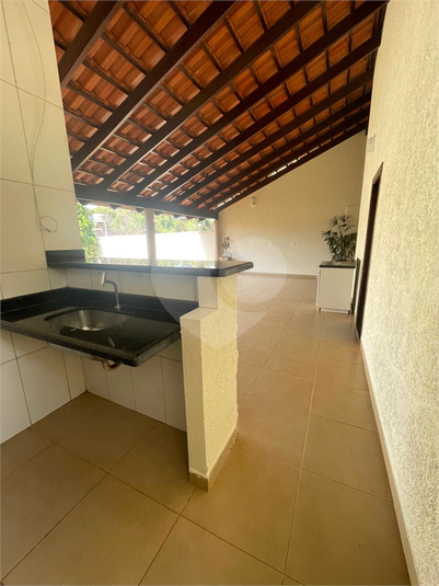 Foto REO1137219