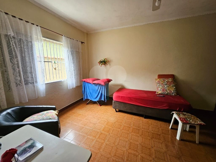 Foto REO1137249