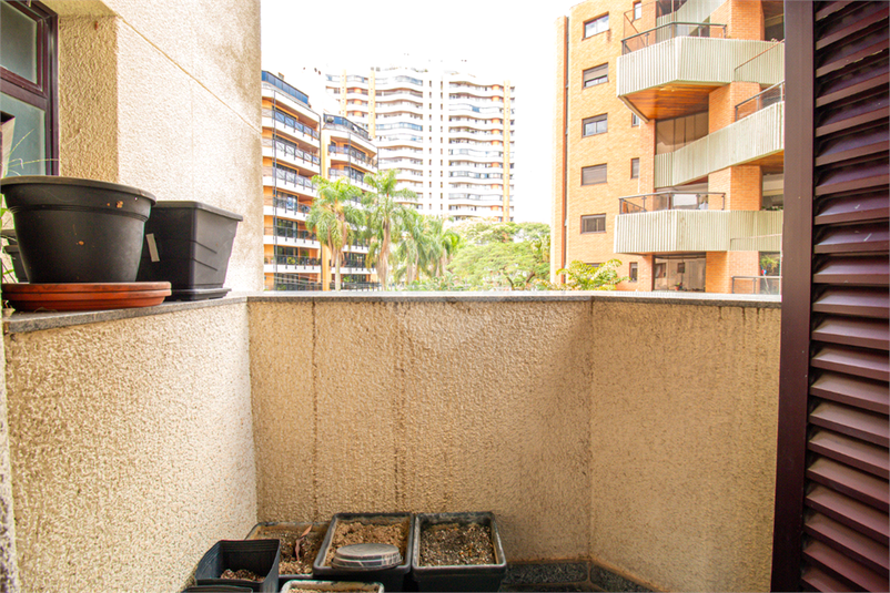 Foto REO1137318