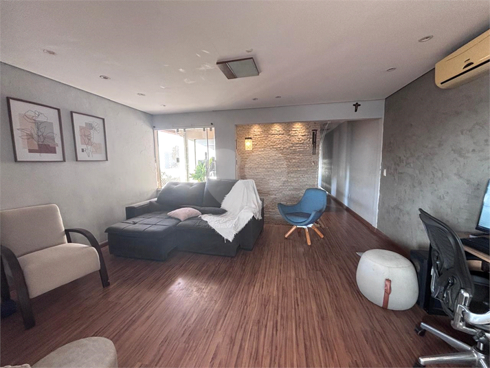 Foto REO1137379