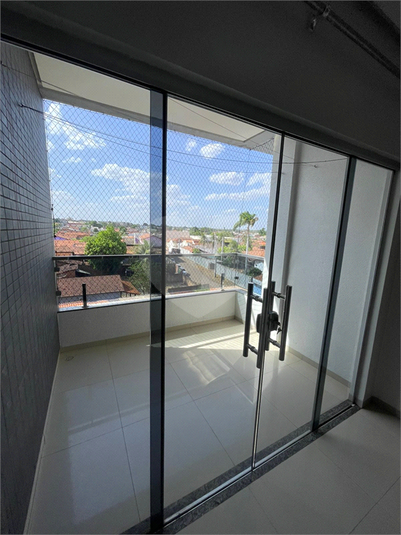 Foto REO1137425