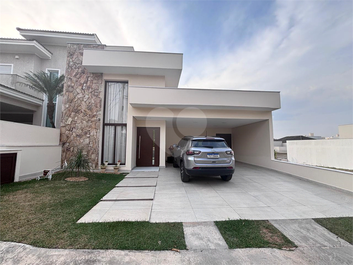 Foto REO1137476