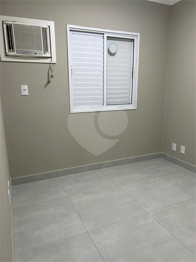 Foto REO1137506
