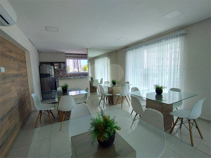 Foto REO1137720