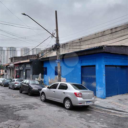 Lateral com a Rua  São Pedro da Aldeia
