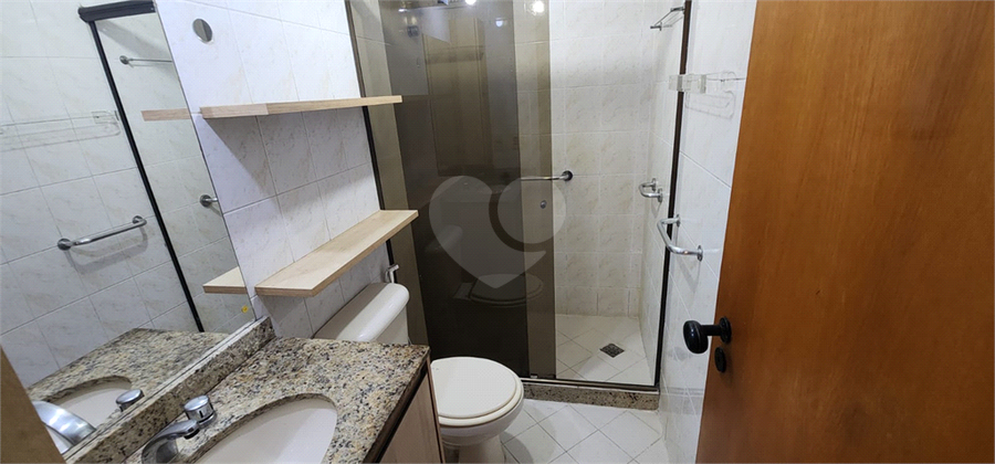 Foto REO1138459