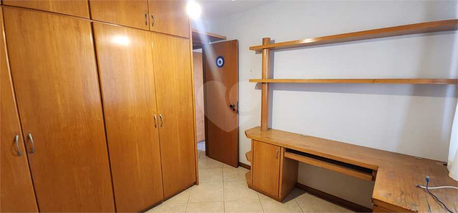 Foto REO1138459