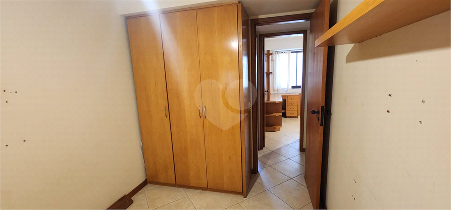 Foto REO1138459
