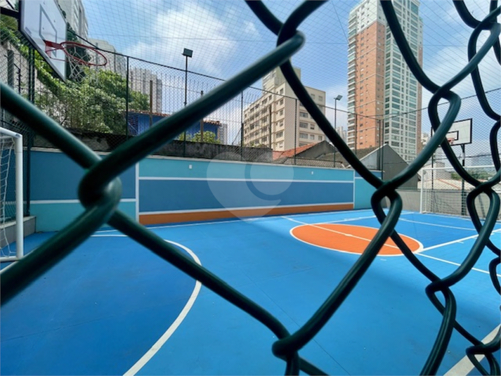 Quadra poliesportiva