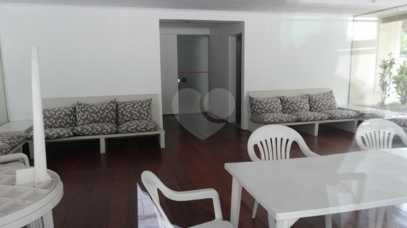 Foto REO113906