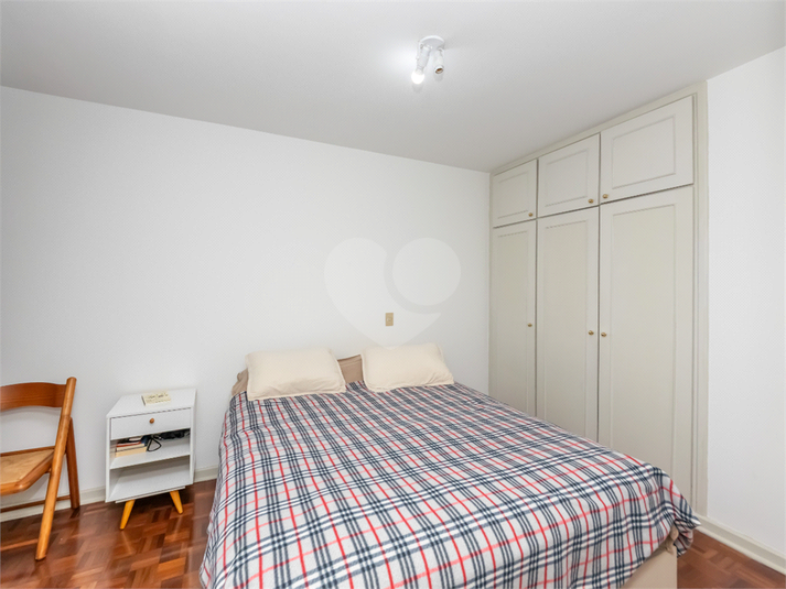 Foto REO113964
