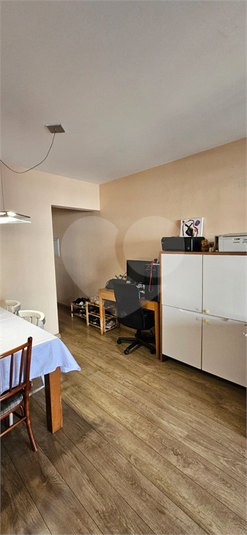 Sala vista pela varanda