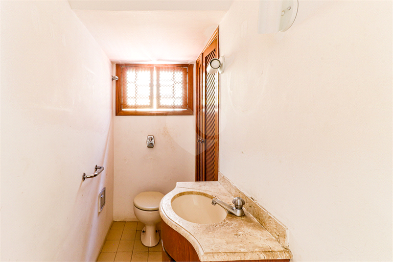 Foto REO114059