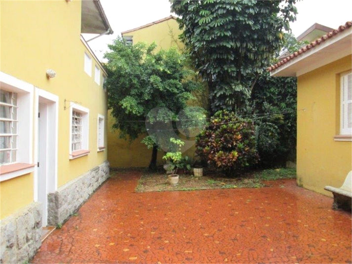 Foto REO114059
