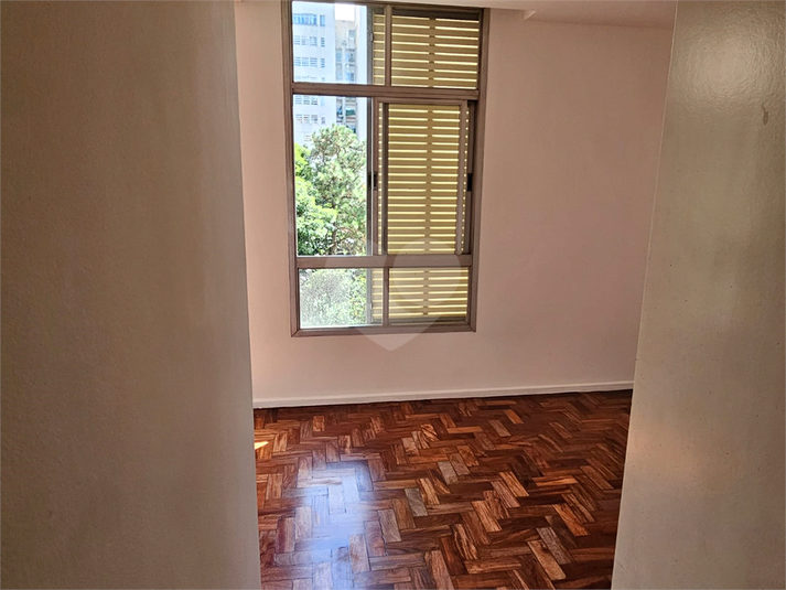 Foto REO1142249
