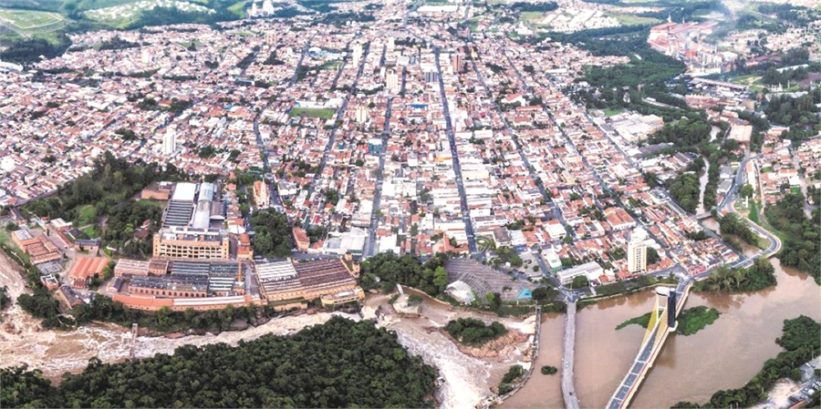 Foto REO1143306