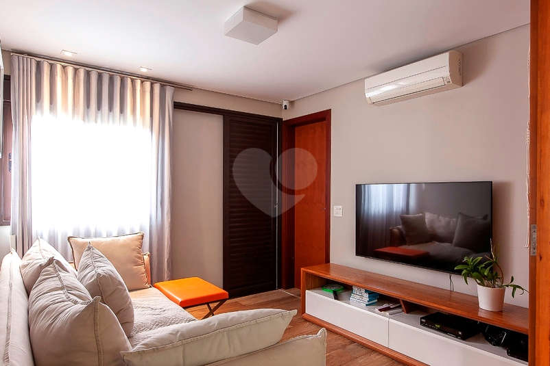 Foto REO1143527