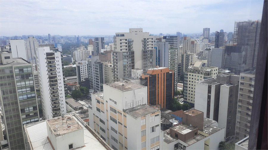 Ampla com vista desimpedida