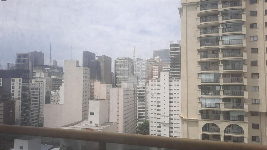 Ampla com vista desimpedida
