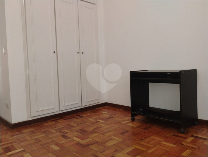Foto REO114418
