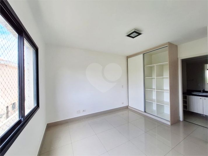 Foto REO1144565