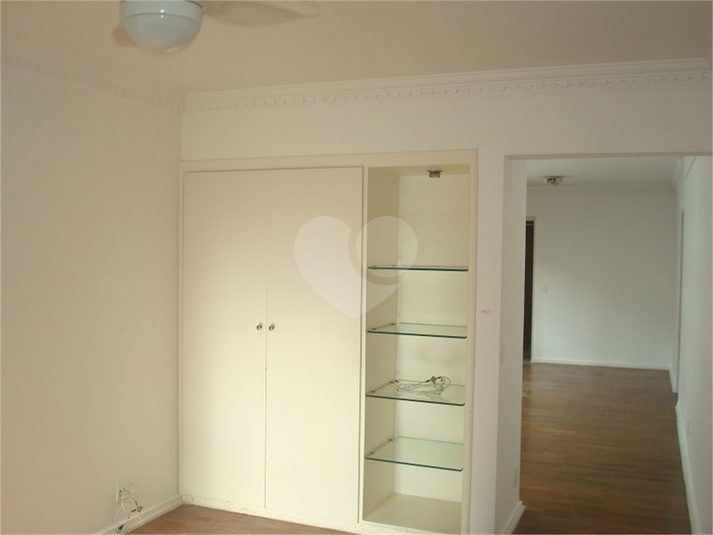 Foto REO114476